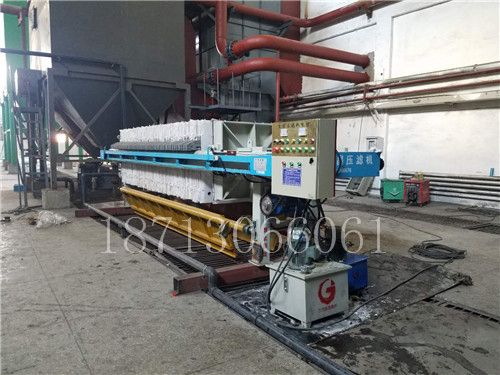 自動壓濾機(jī) 自動壓濾機(jī)